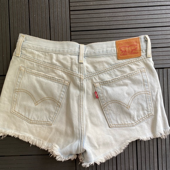 Short Levis 501 - Picture 1 of 2